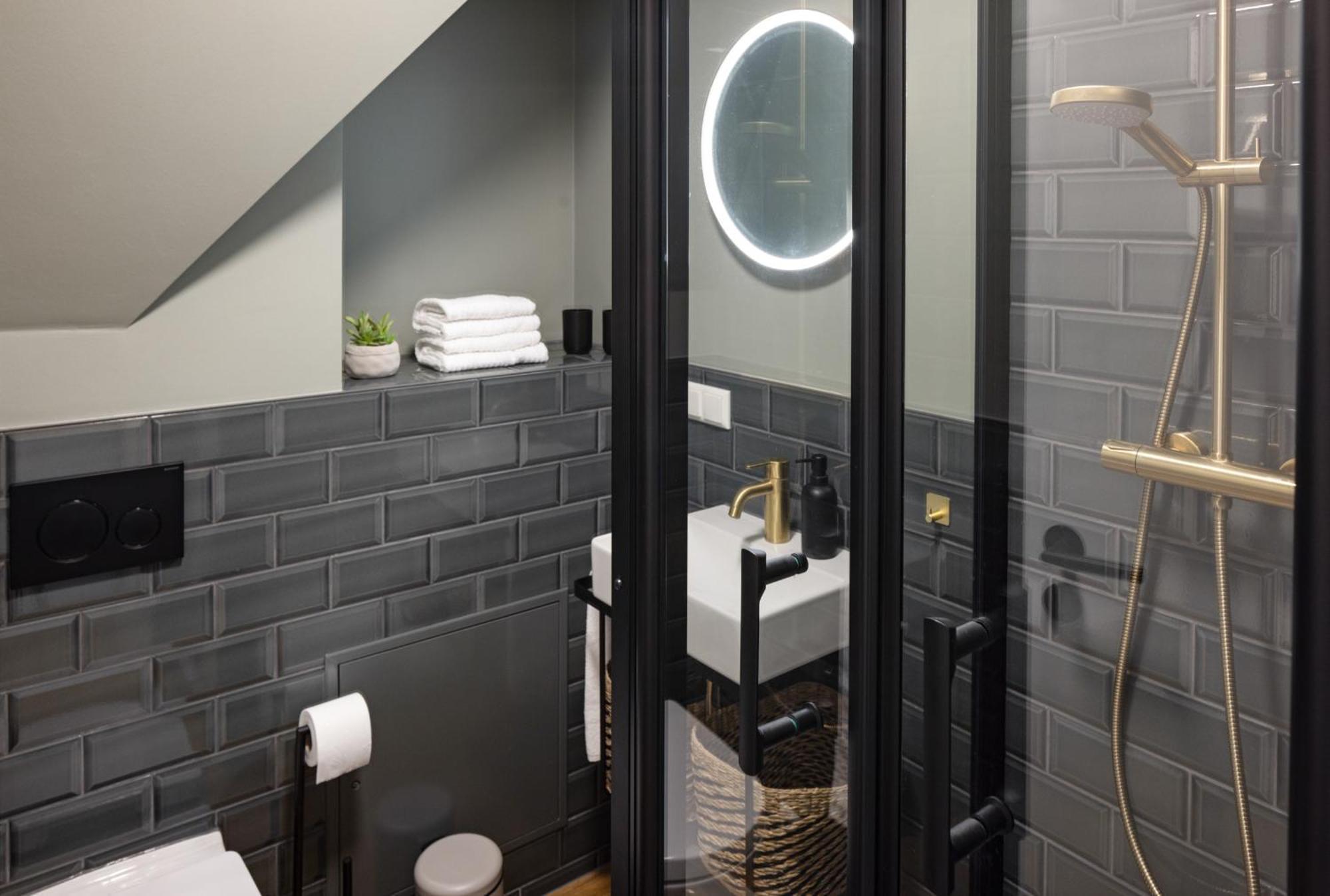 Hideaway Apartment List Bagian luar foto